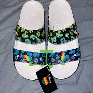 Crocs Classic Disney Sandal